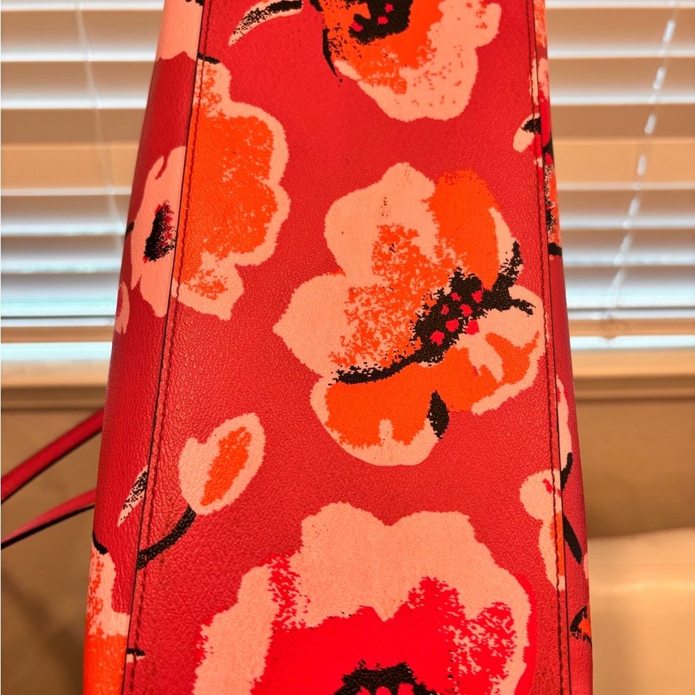 Coach Floral Red/Coral Tote Bag - Picture 11 of 16